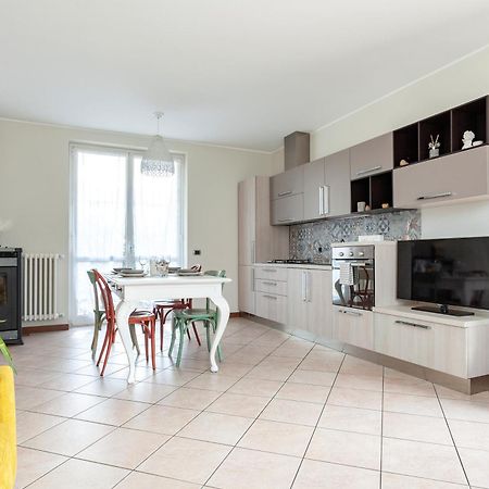 Apartment Misiadele Carnago Eksteriør bilde